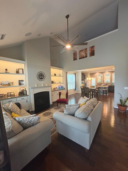 Building Photo - 3565 Massey Ridge Ct