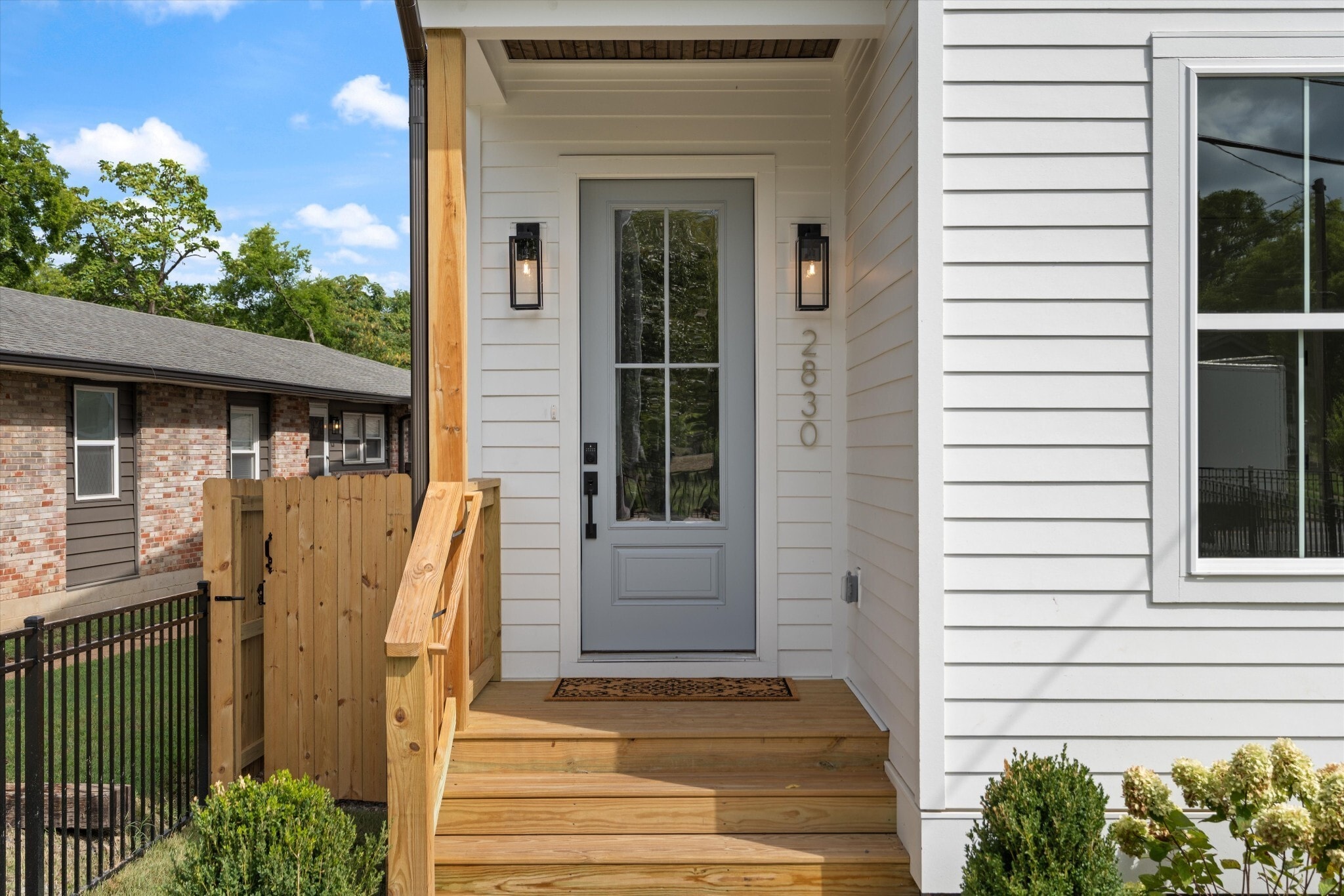 Building Photo - 2830 Clifton Ave