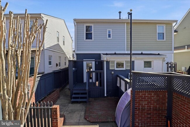 Building Photo - 5015 22nd St N