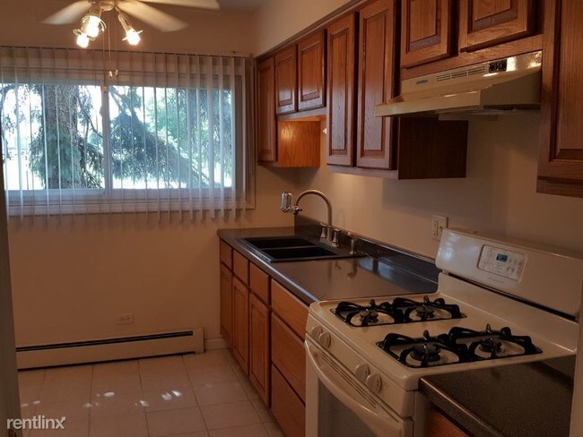 Building Photo - 1312 Melrose Ave