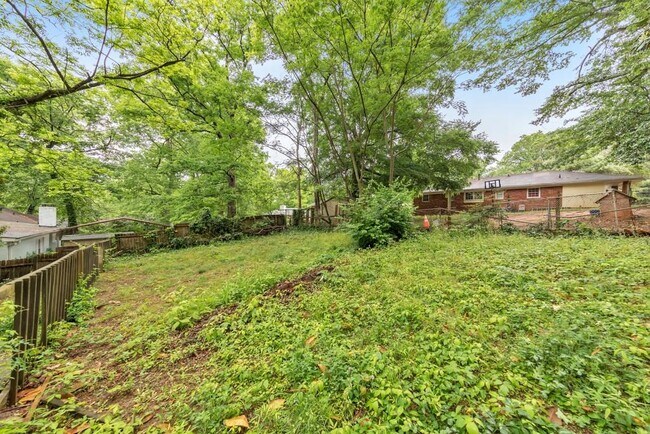 Building Photo - 1346 Wichita Dr SW