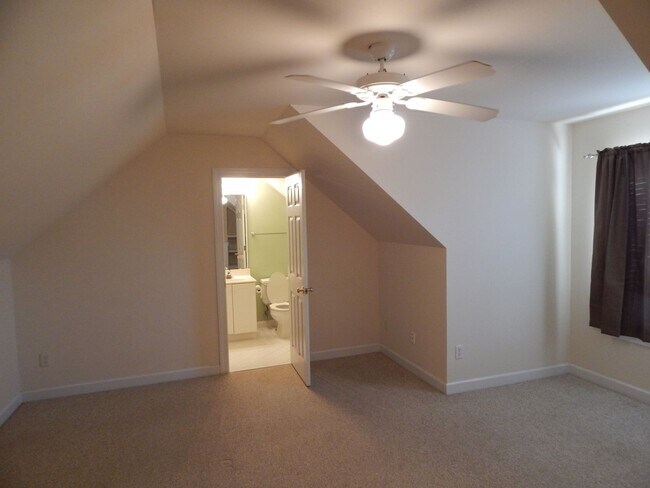 Building Photo - 4315 Stratton Village Ln