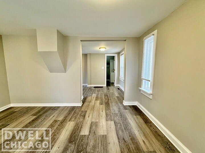 Building Photo - 1154 W 17th St