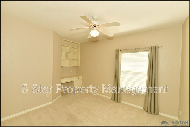 Building Photo - 6598 Eagle Ridge Dr