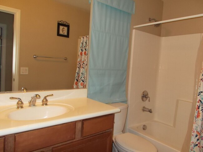 Building Photo - Welcome to your perfect summer retreat!