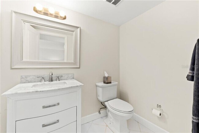 Building Photo - 675 S Gulfview Blvd