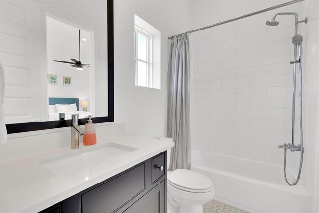 Building Photo - 4806 Olive Sparrow Dr