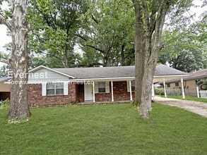 Building Photo - 3500 Panbrook Cove