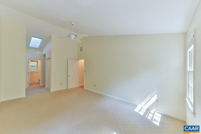 Building Photo - 1012 Wildmere Pl