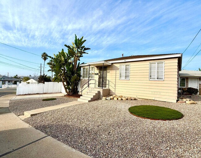Building Photo - Palladian - S. Elman Street