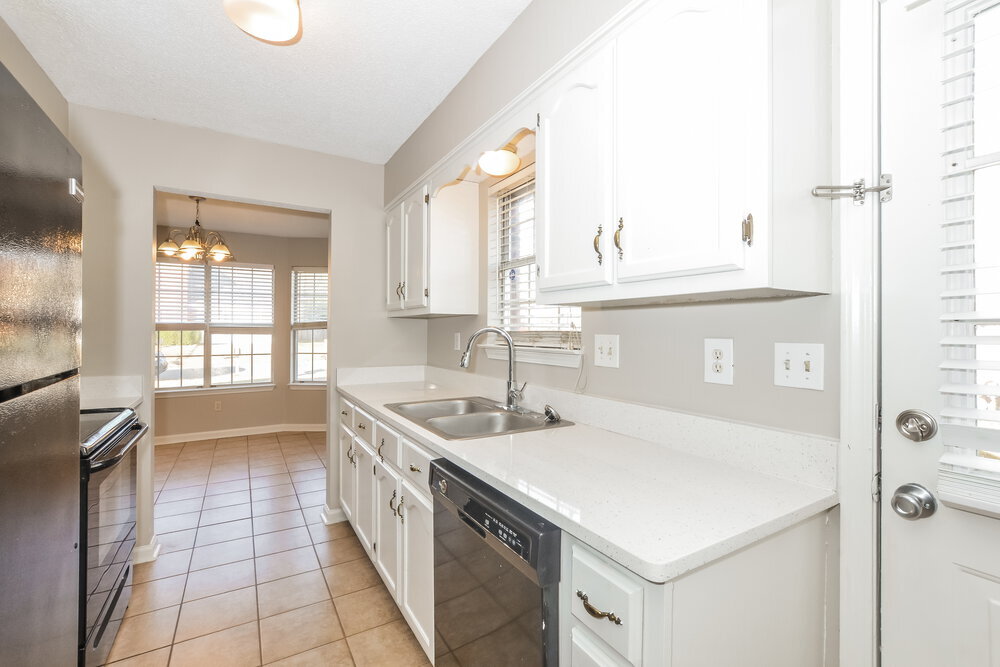 Building Photo - 7499 Spinola Cove