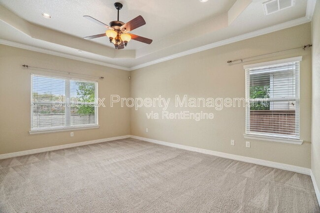 Building Photo - 11326 Begonia rock