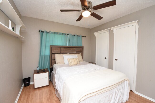 Building Photo - 20003 Bolton Bridge Ln