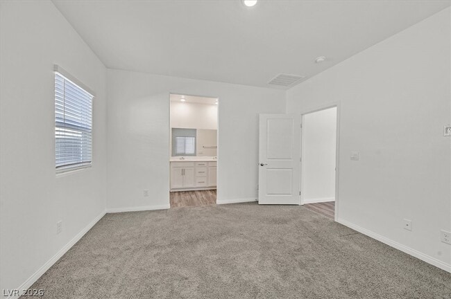 Building Photo - 7451 Mason Springs Ave