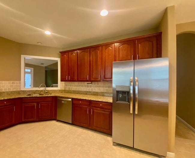 Building Photo - Single Family home in Lake Powell Forest! ...