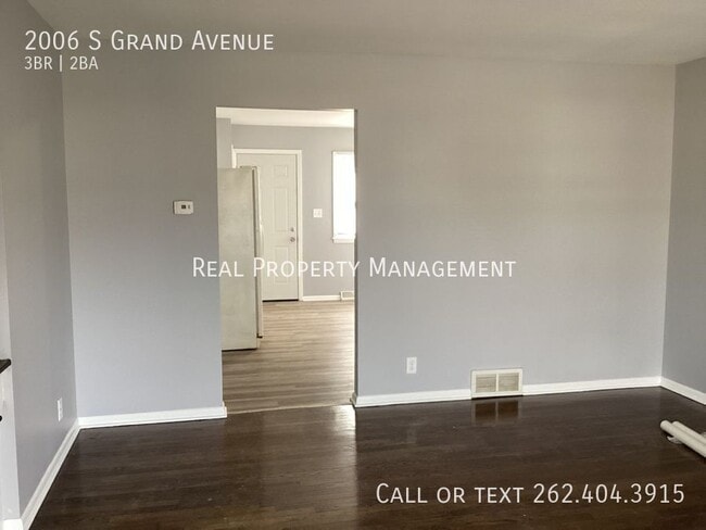 Building Photo - 2006 S Grand Ave