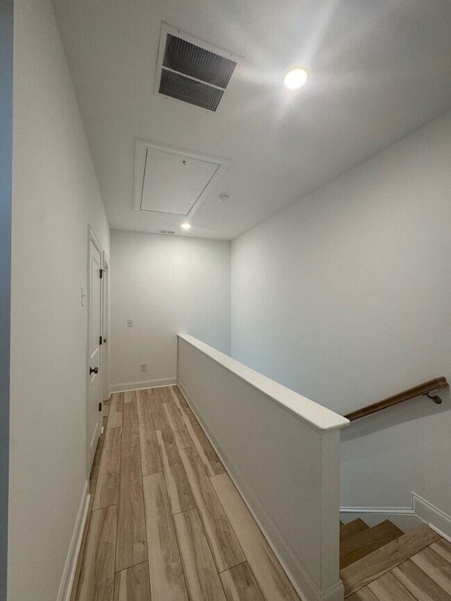 Building Photo - Charming 3BR Townhome in Buford