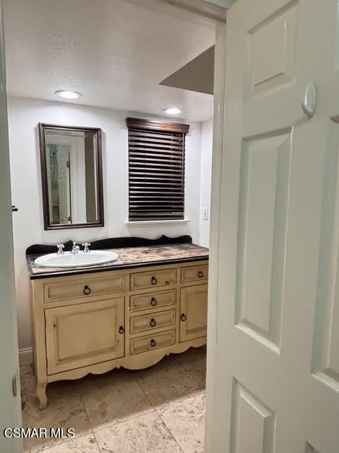 Building Photo - 161 Teasdale St