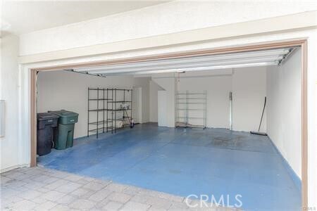 Building Photo - 672 E Valencia St