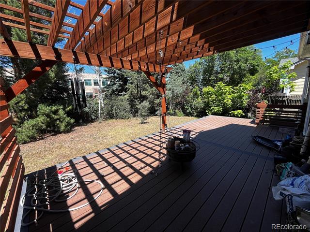 Building Photo - 1029 Delta Dr