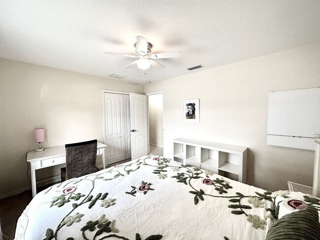 Building Photo - Beautiful 3 bed 2 bath Rental Home.