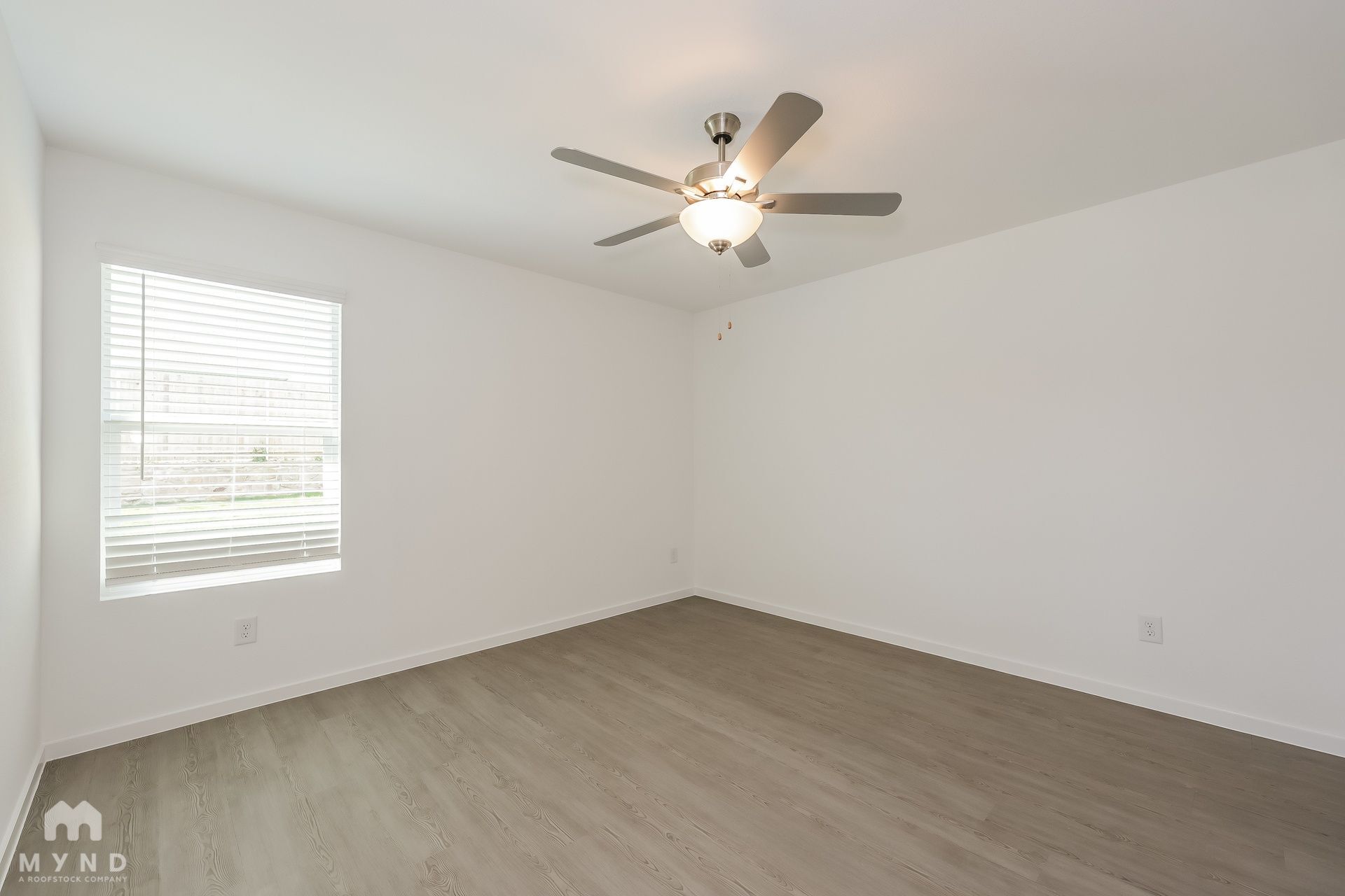 Building Photo - 2720 River Knl Ln