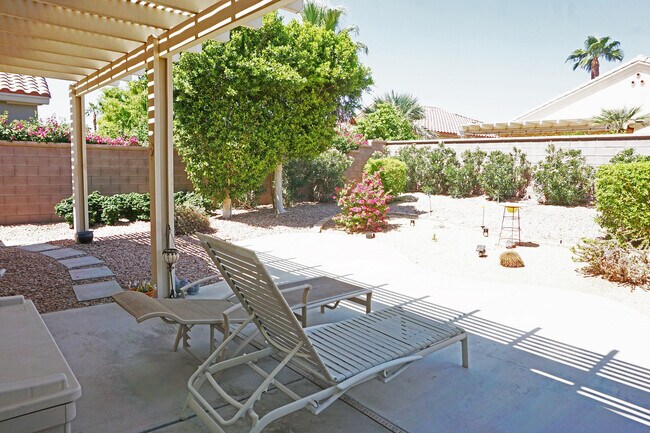 Building Photo - 78984 Spirito Ct