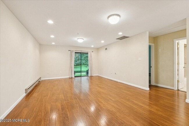 Building Photo - 70 Overlook Way
