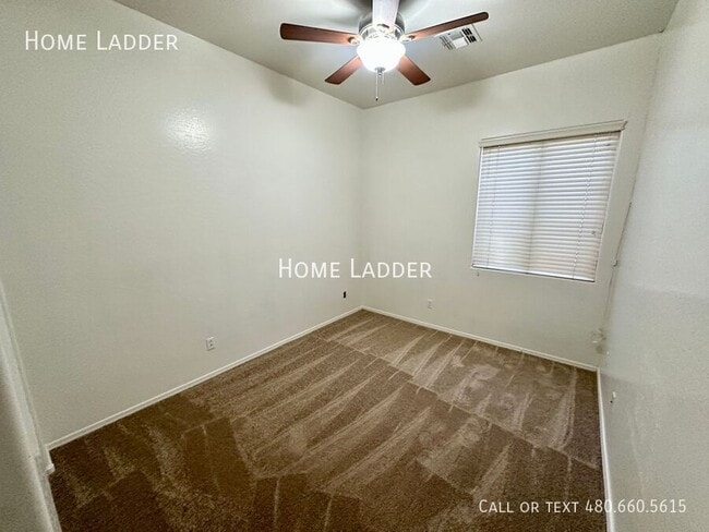 Building Photo - 6822 S 55th Ln