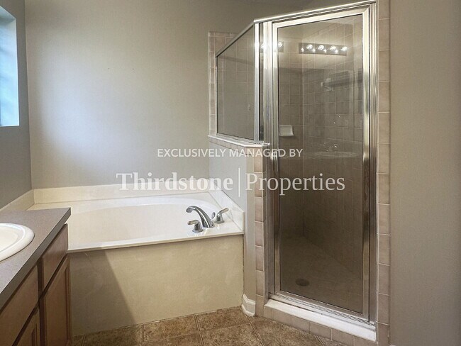 Building Photo - 86031 Sand Hickory Trail