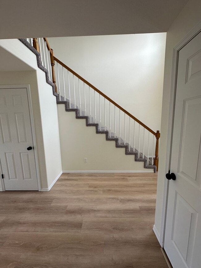 Building Photo - Shopper's Delight- Central Vancouver 2/ 2.5 Townhouse
