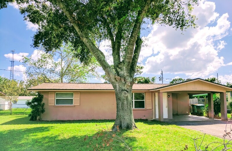 Primary Photo - 8283 Pelican Rd