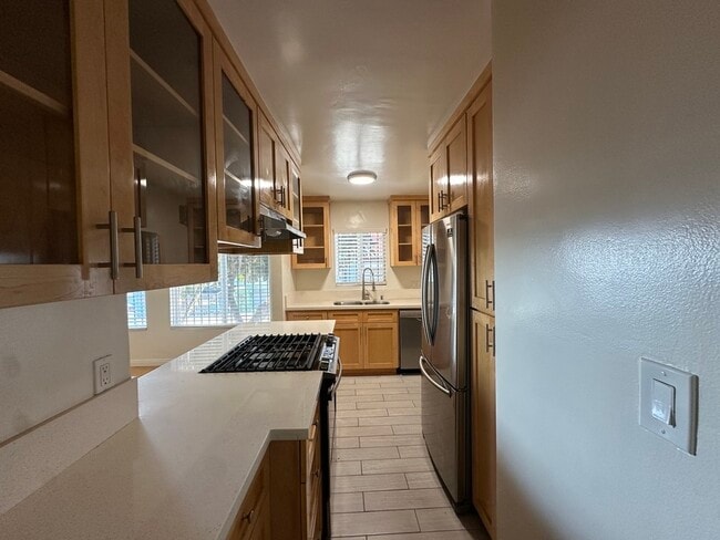 Building Photo - 23 Thornton Ave