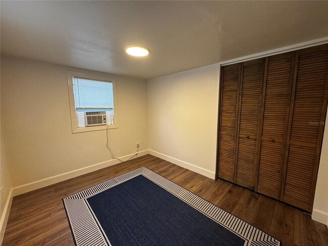 Building Photo - 102 Laureti Ln