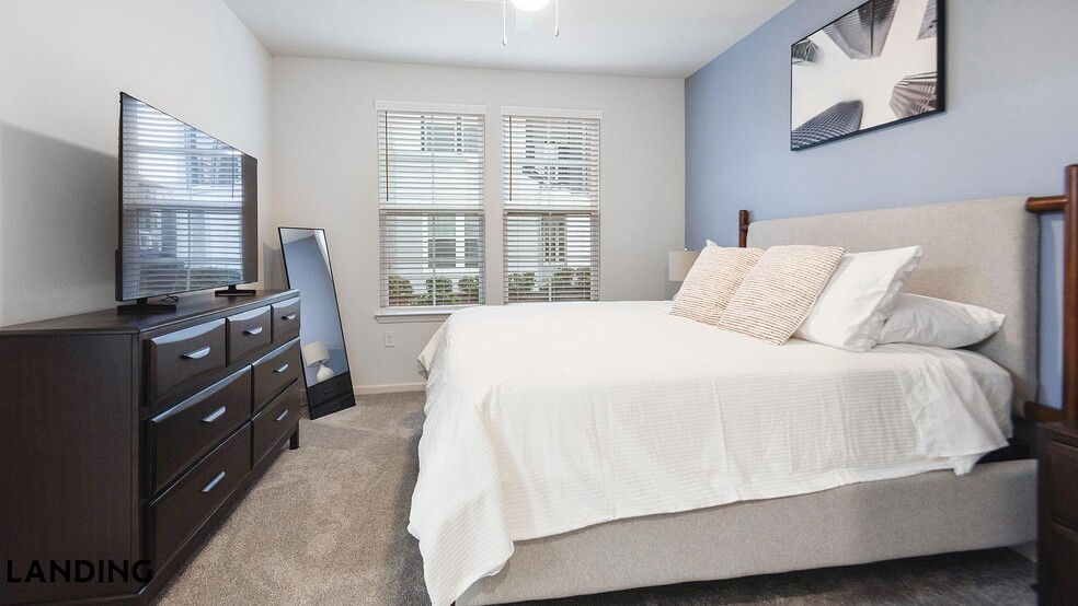 Building Photo - 599 Tapestry Lp