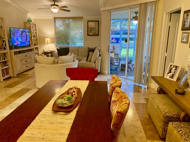 Building Photo - 9775 Boca Gardens Cir N