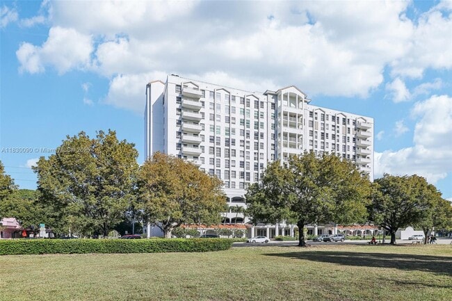 Building Photo - 2351 Douglas Rd