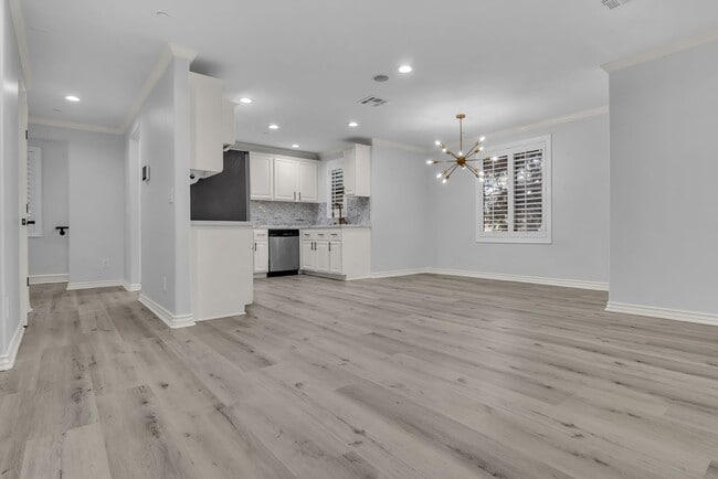 Building Photo - 26404 S Vermont Ave