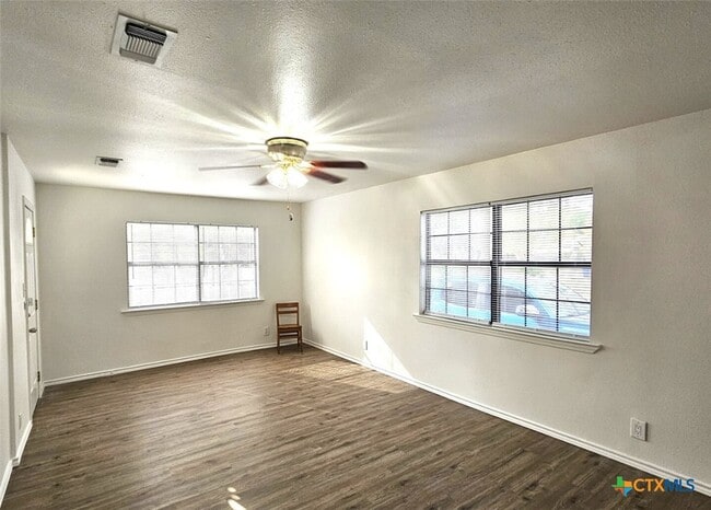 Building Photo - 105 Santa Clara St