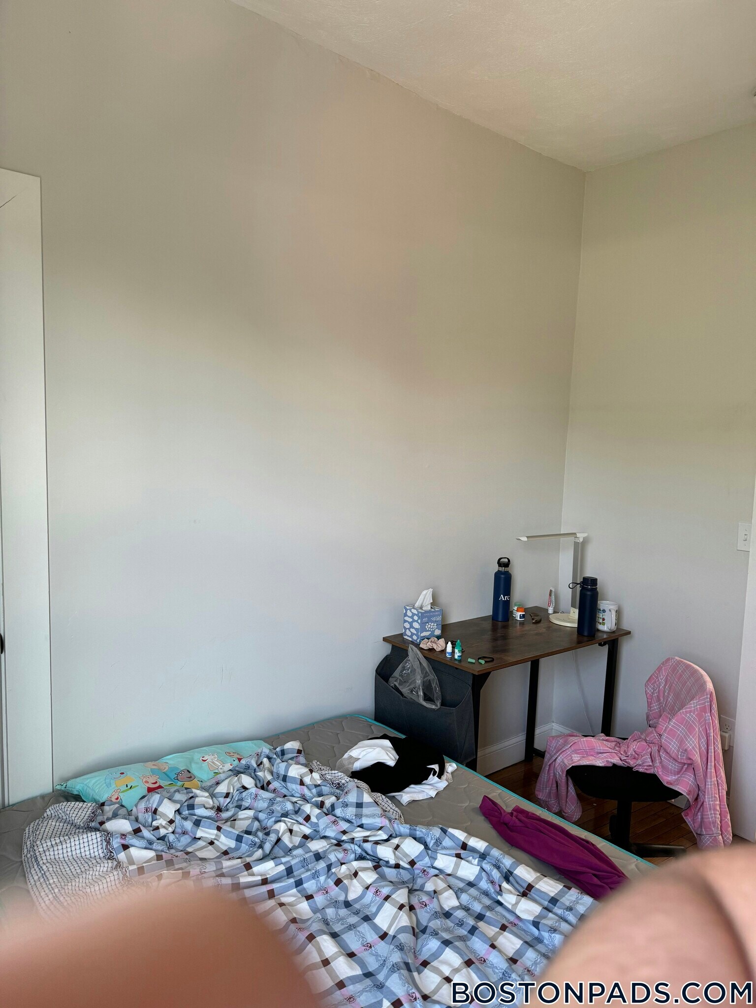 Building Photo - 116 Willow St