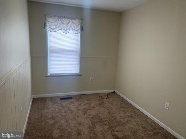 Building Photo - 2840 Brighton Pl