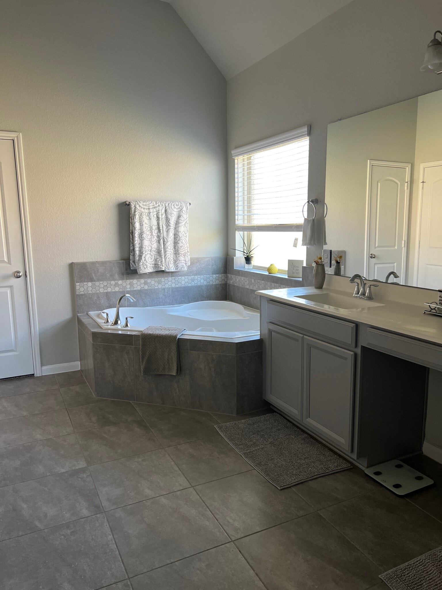 Building Photo - 6214 Scott Way