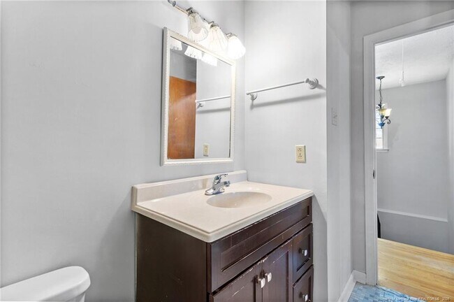 Building Photo - 464 Teal Ct