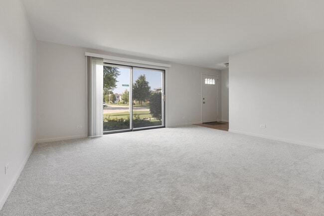 Building Photo - 117 Cotuit Ct