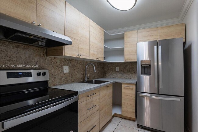 Building Photo - 8421 NW 8th St