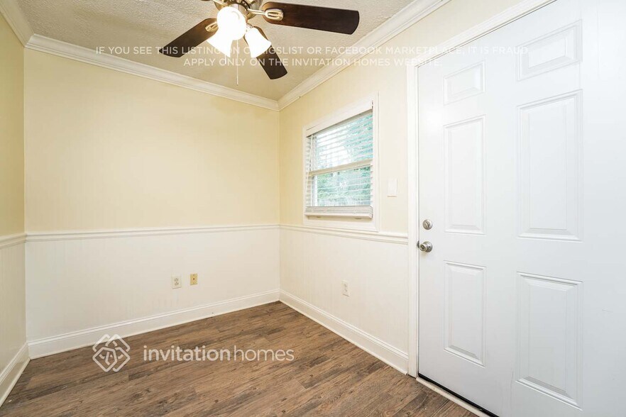 Building Photo - 612 Brighton Dr NW