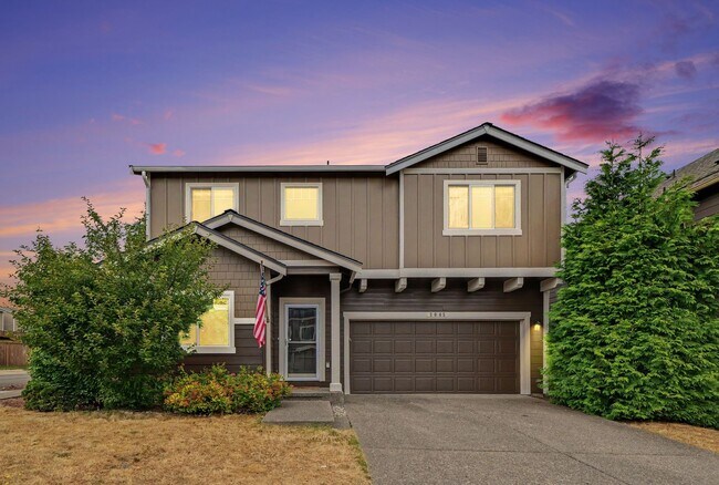 Building Photo - 3005 Eagle Loop NE
