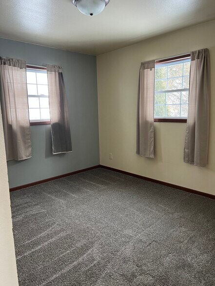 Master bedroom - S13190 County Road K
