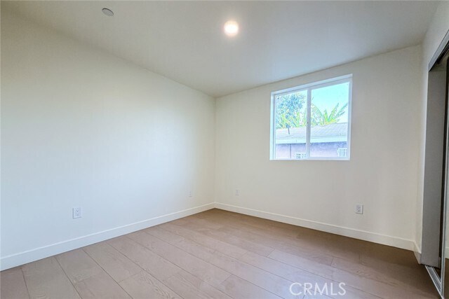 Building Photo - 2120 E 92nd St