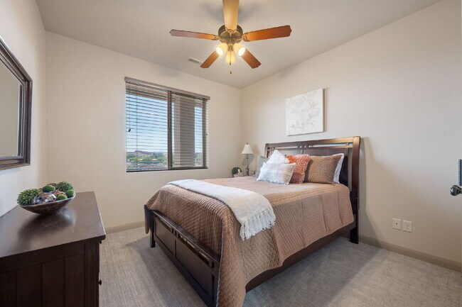 Building Photo - Fully Furnished Home With a View | 1–6 Month Lease | Private Basement Suite + All Essentials Incl...